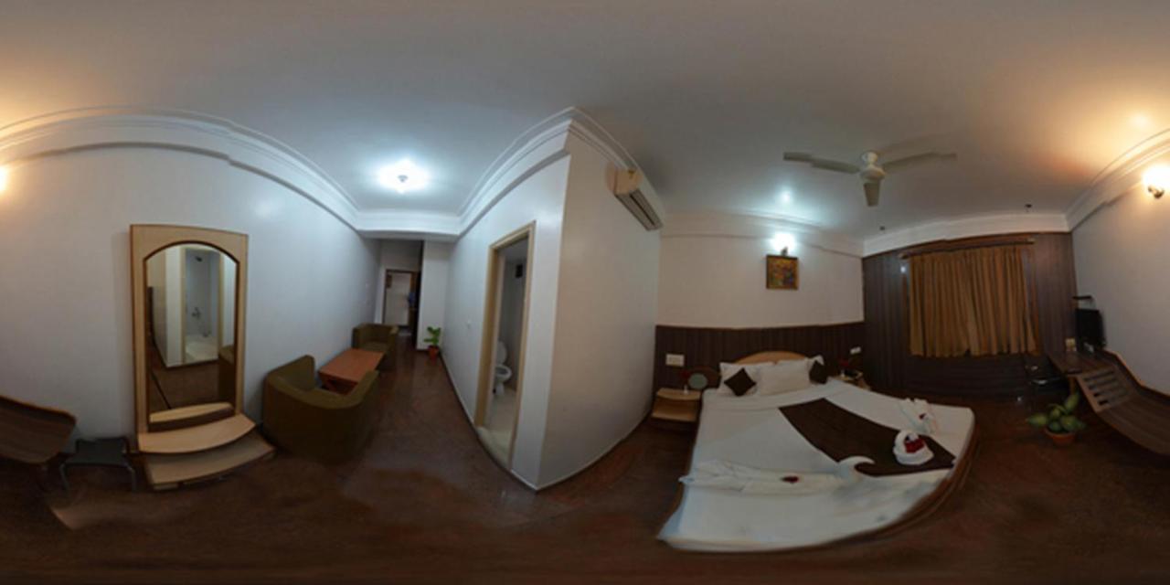 The Mahendra Hotels Maisur Dış mekan fotoğraf